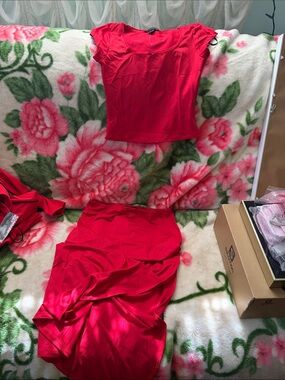 Streetwear Society Red Maxi Skirt Set